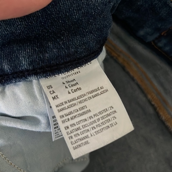 American Eagle Outfitters Jeans High Rise Curvy size 4 Short - Picture 5 of 9